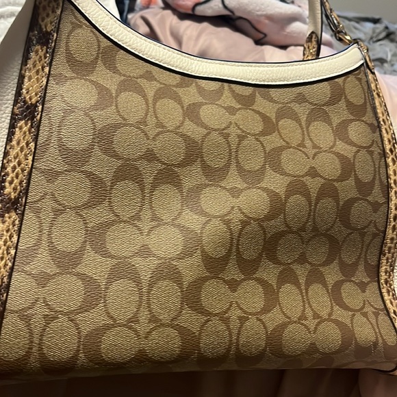 Brand new coach Kristy Shoulder Bag In Colorblock Signature Canvas - Picture 2 of 6